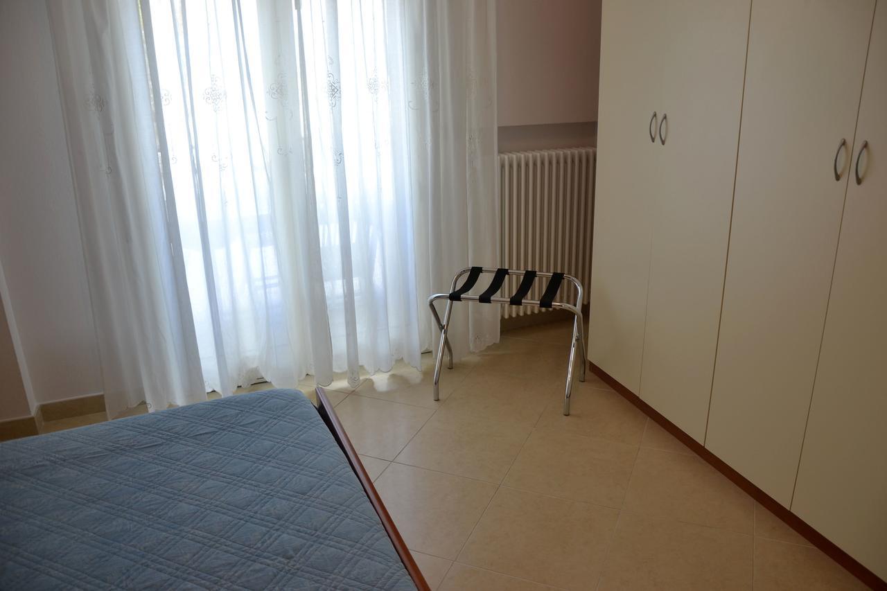 B&B La Regina Di 리미니 외부 사진