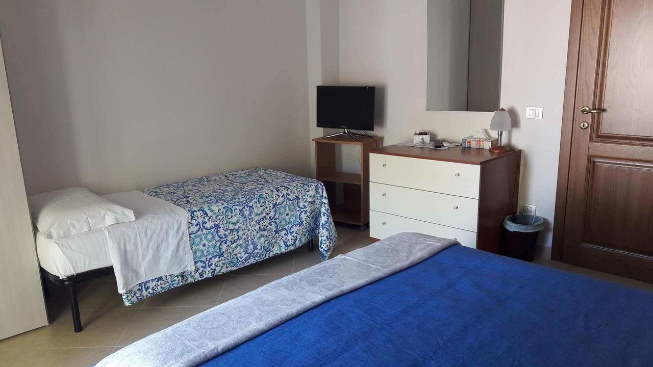 B&B La Regina Di 리미니 외부 사진